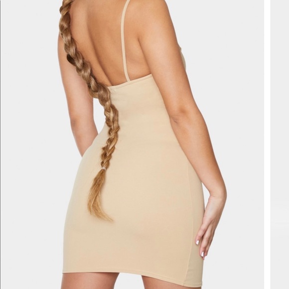 Dress - Picture 4 of 4